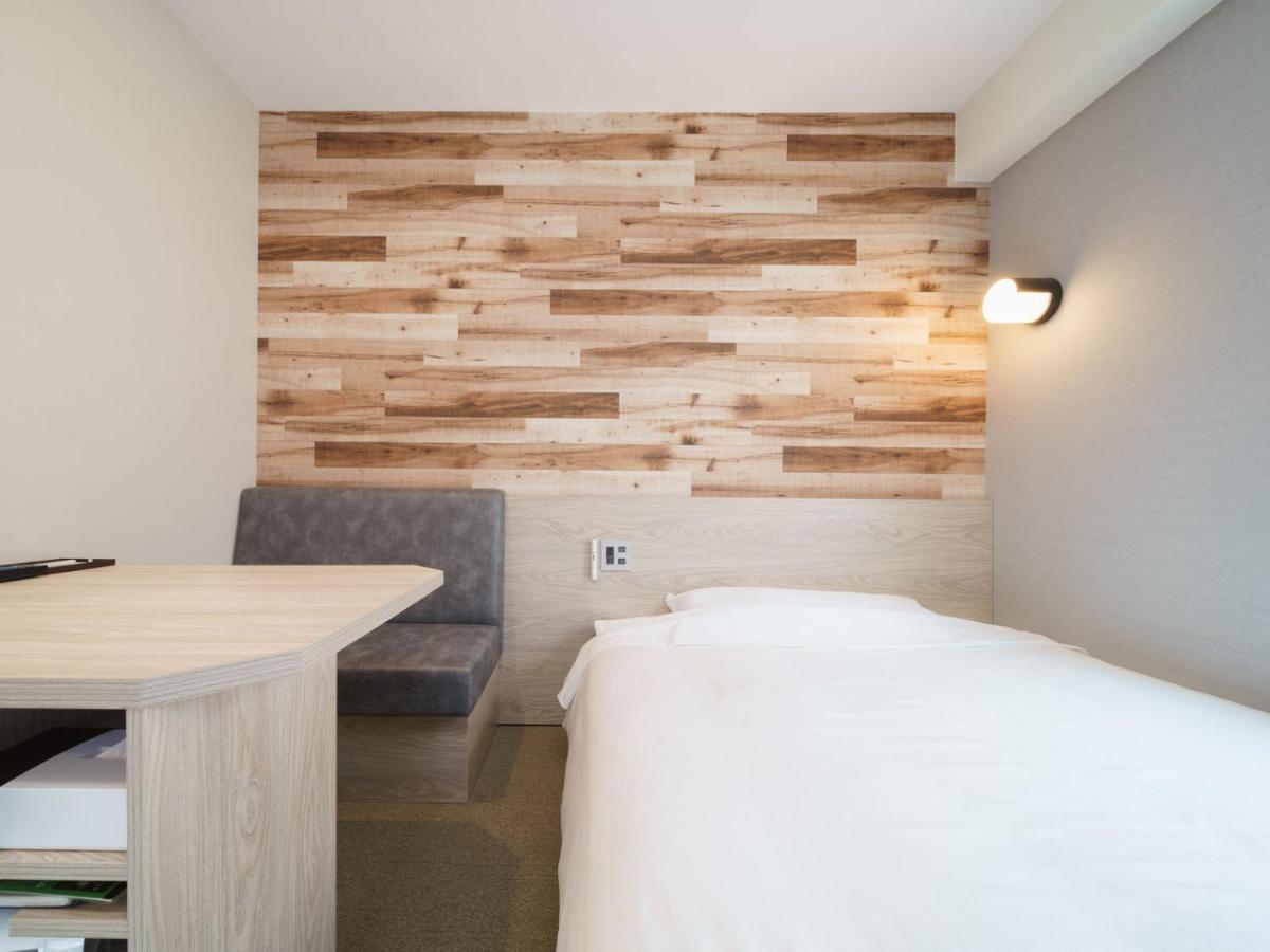 Super Jr Kamata Nishiguchi Hotel